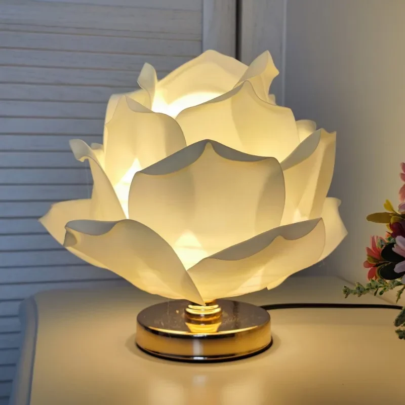 Rose Desk Lamp Novelty Light Decorative Girls Bedroom Lotus Mood Lamps Small Atmosphere Lights With Shade Rooms Decorations