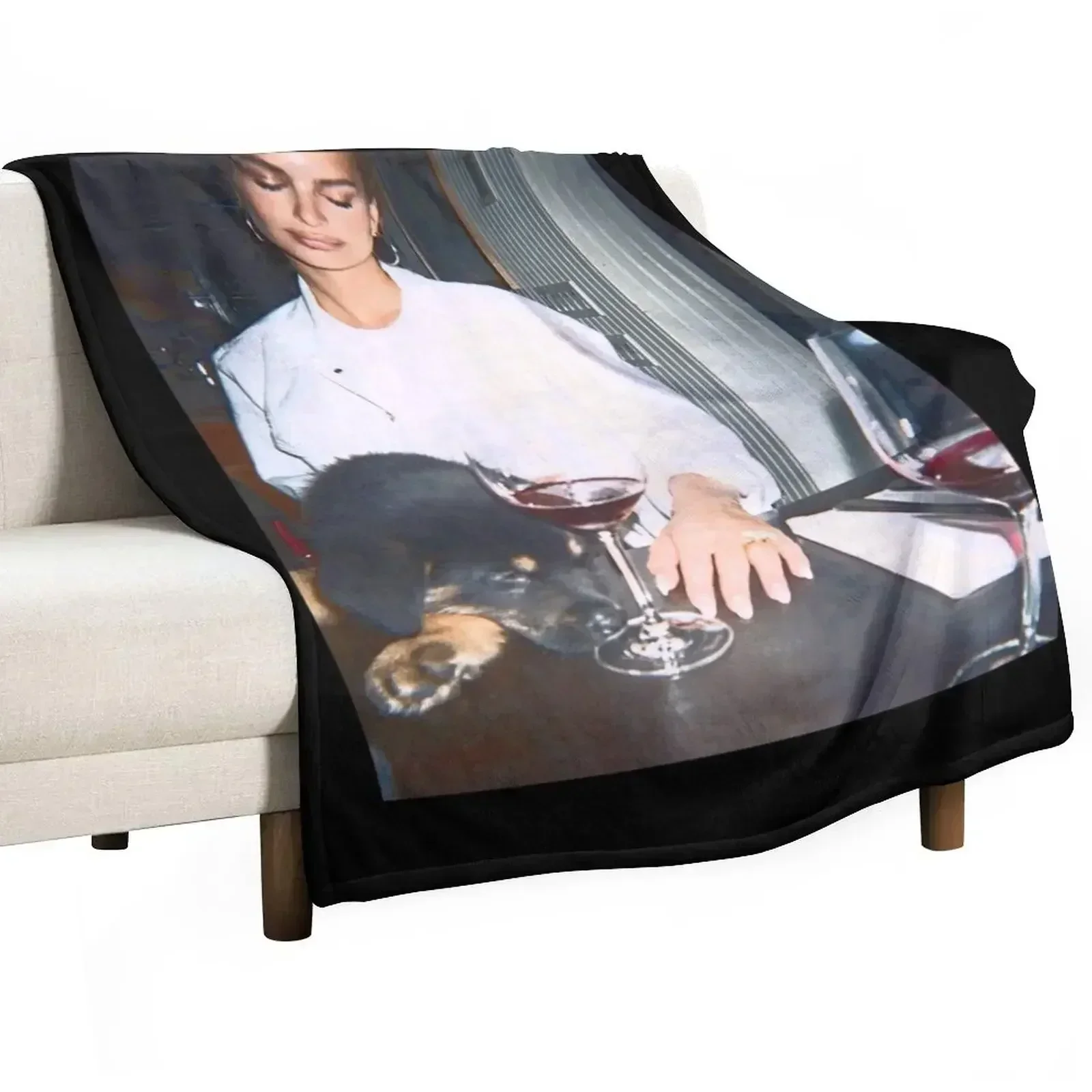 

Emily Ratajkowski Throw Blanket Plush Fuzzy Cozy Blanket for Couch Sofa