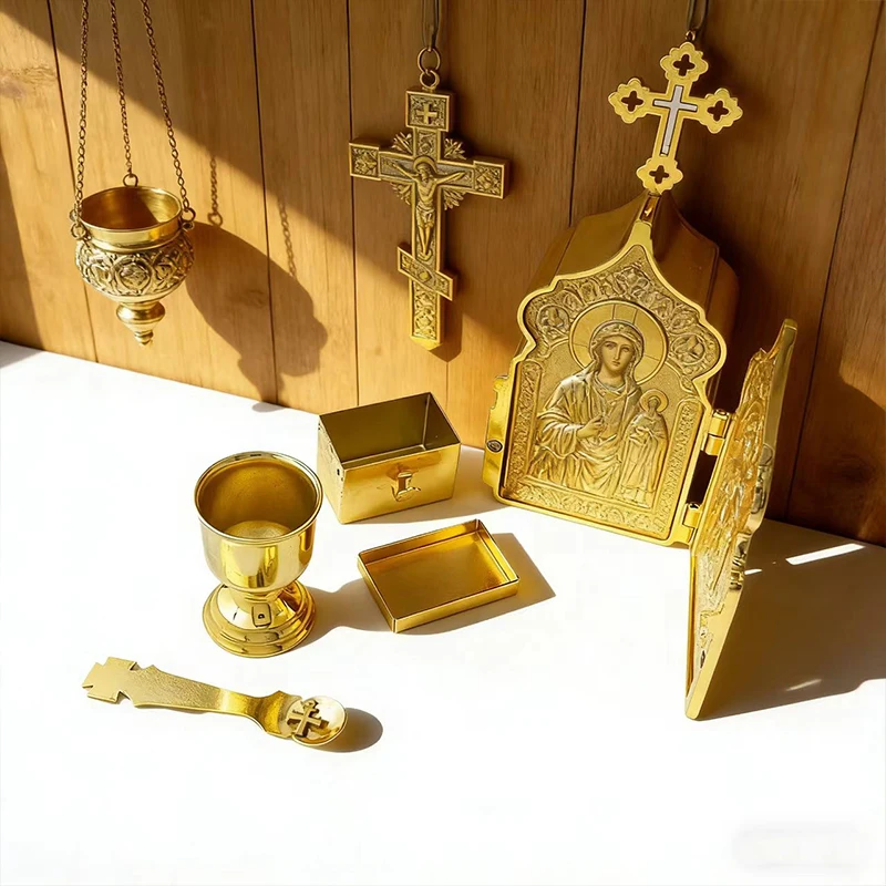 New 2026 Elegant Orthodox Portable Holy Communion Set Gold-Plated Tabernacle with Chalice and Spoon for Church and Home Use Gift