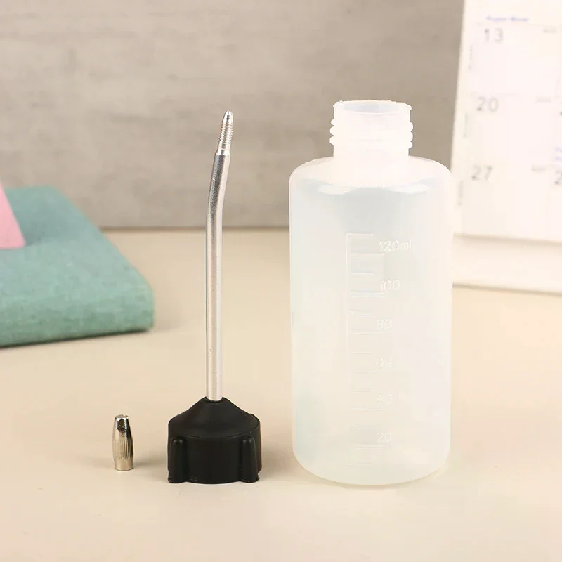 Sewing Machine Oil Bottle Clear White Plastic Spray Nozzle Empty Oil Bottle Oiler Plastic Oiler For Lubricants Oil 120ML