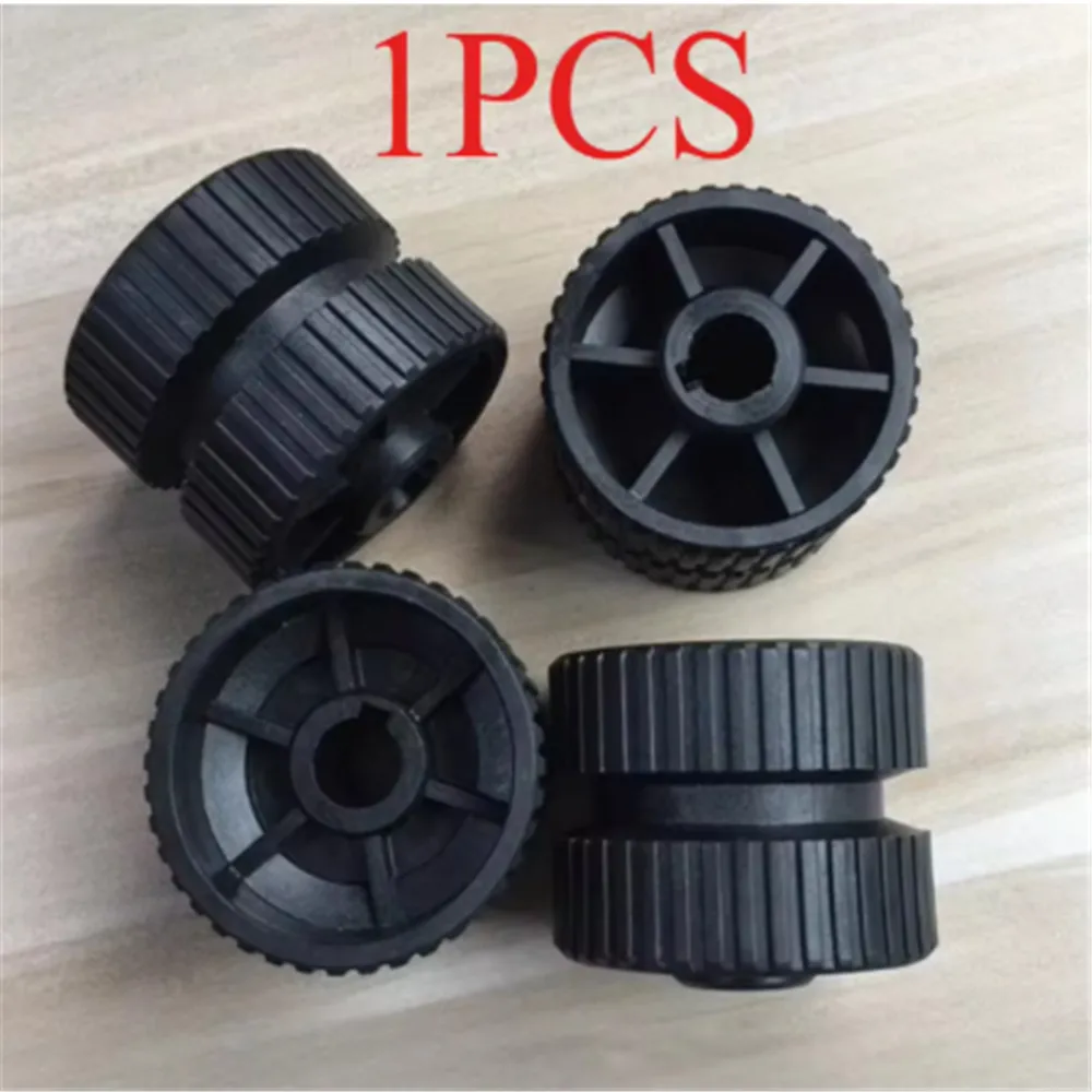 FOR Hualian Machinery Carton Sealing Machine FXJ-6050 5050 Drive Wheel Driven by the Passive Wheel