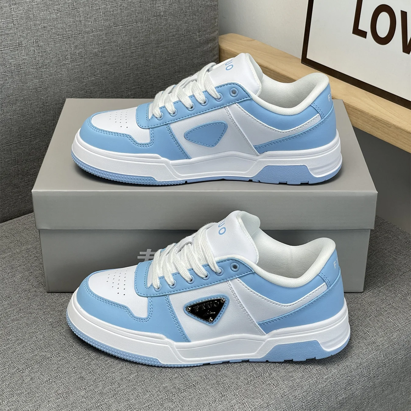 

Новые всесезонные повседневные ретро-кеды на платформе 2026 года: унисекс, для пар, уличный стиль, дышащие, с мягкой подошвой, студенческие