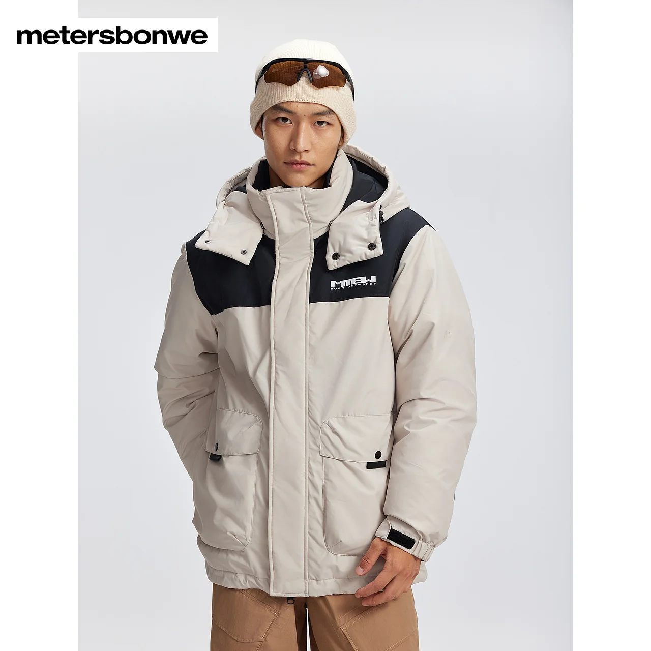 Metersbonwe-ผู้ชายที่ถอดออกได้Hooded Windproofลงเสื้อแจ็คเก็ตปักเป้าปรับElastic Hem Designฤดูหนาว