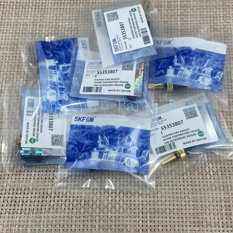 10 SZTUK Oryginalny czujnik temperatury płynu chłodzącego do Chevrolet Aveo Cruze Trax Sonic GMC Opel Astra 55353807