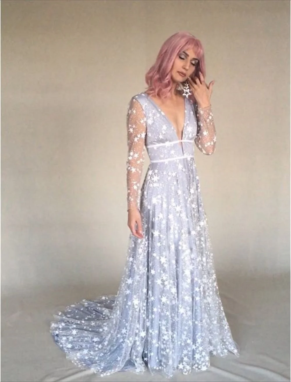 Sansa Mysterious فساتين السهرة Sexy Deep V-neck Prom Dress Star A-line فساتين سهره فاخره Princess Long Sleeve Vestidos De Noche