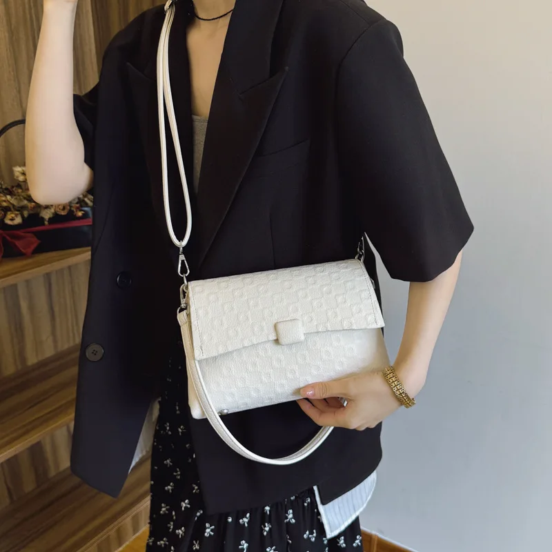 

2025 French Elegance Square Bag Stylish Work Tote for Women Chic Shoulder Purse Fashionable Underarm Crossbody Bag