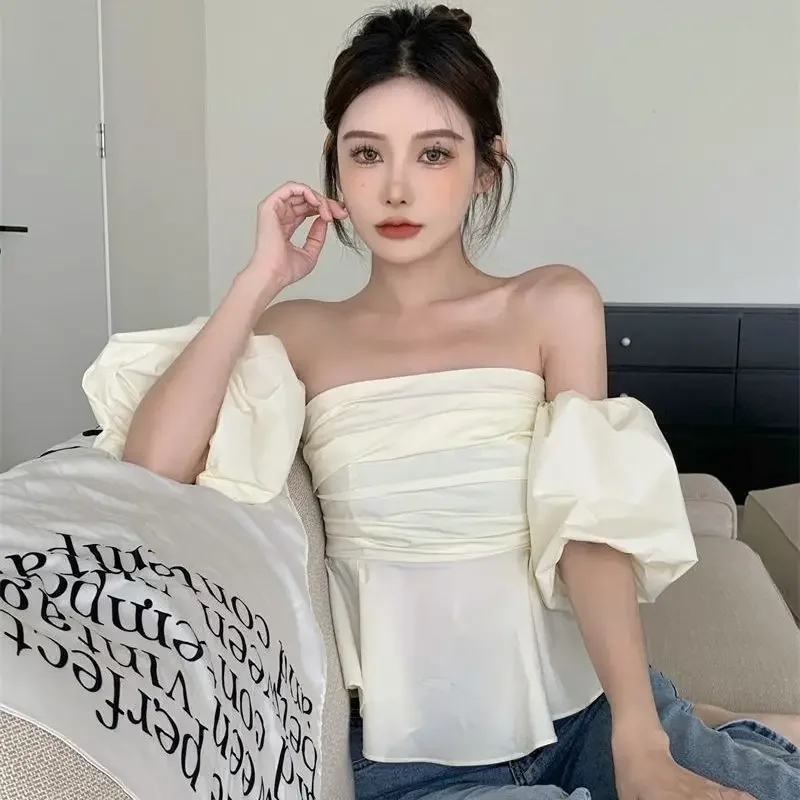 Sexy Puff Short Sleeve Crop Tops Slash Neck Strapless Blouse Blusas De Mujer Pleated Ruffled Shirts Off Shoulder Blouses Slim