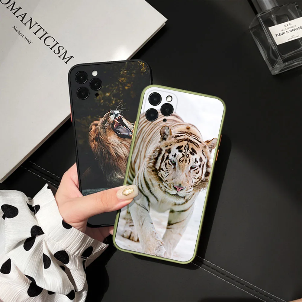 Phone Case for iphone 16Plus 15 14 13 12 11 16 Pro Max 8 7 Plus XS XR X SE Leopard Tiger Lion King Translucent Protection Cover