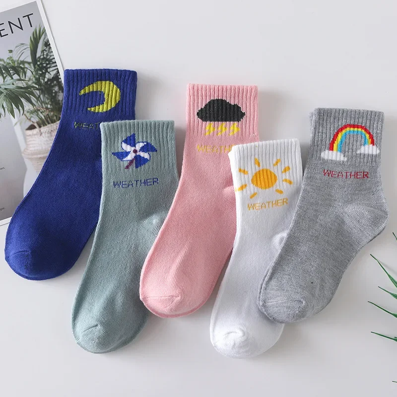 Moon Cartoon Socks Children's Mid Tube Socks Korean Edition Academy Wind Japanese Series Mid Tube Star Cotton Socks