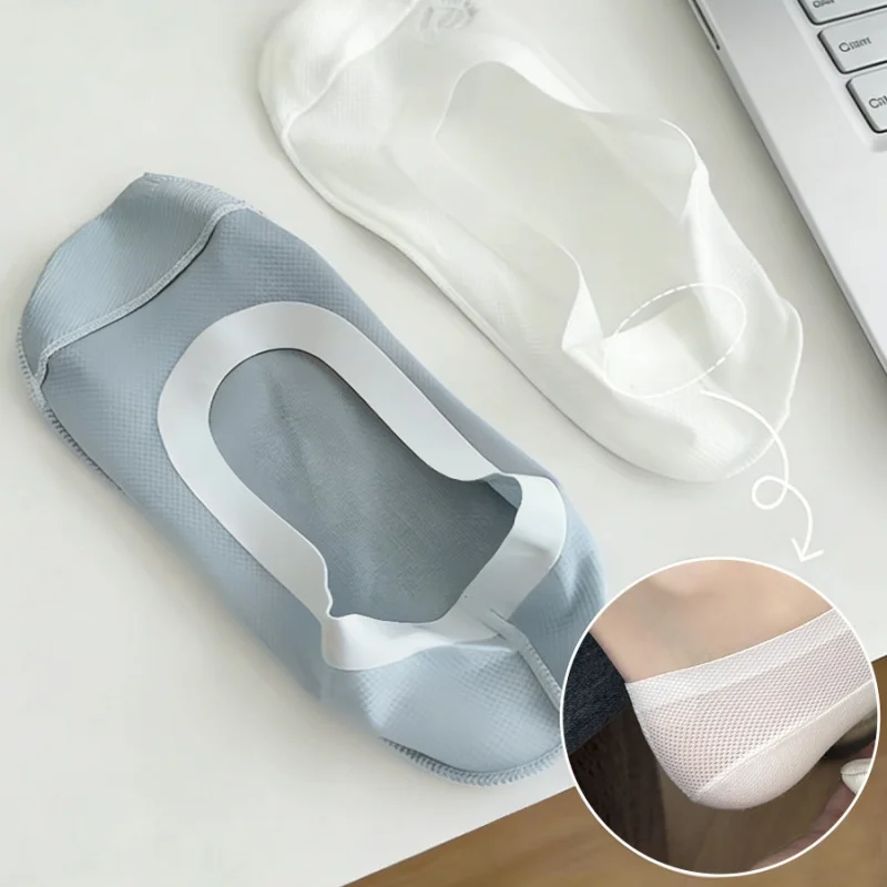 CHUANGERM Women Summer Invisible No Show Socks Thin Mesh Breathable Soft Silicone Non-Slip Casual Letter Print Footies