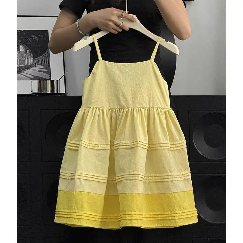 

Baby girl dress summer vacation style yellow camisole dress children's pleated vest dress