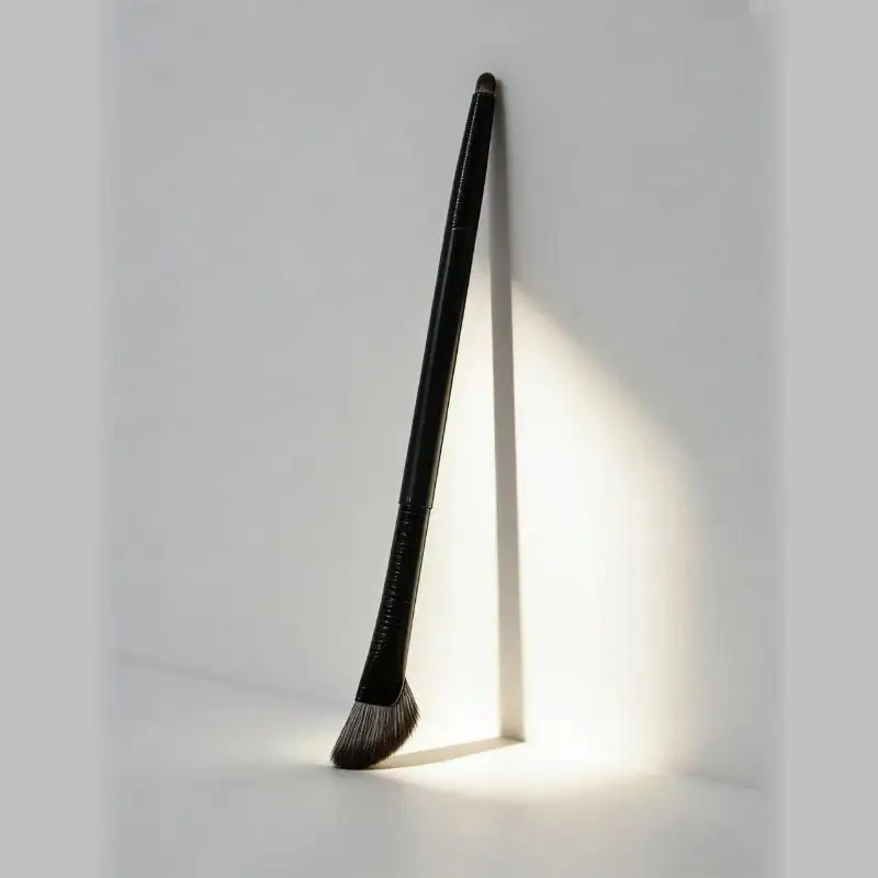 Dual Ended Highlighting Contour Brush Soft Flat Seamless  Nose Shadow Brush for Makeup Starter Beginner