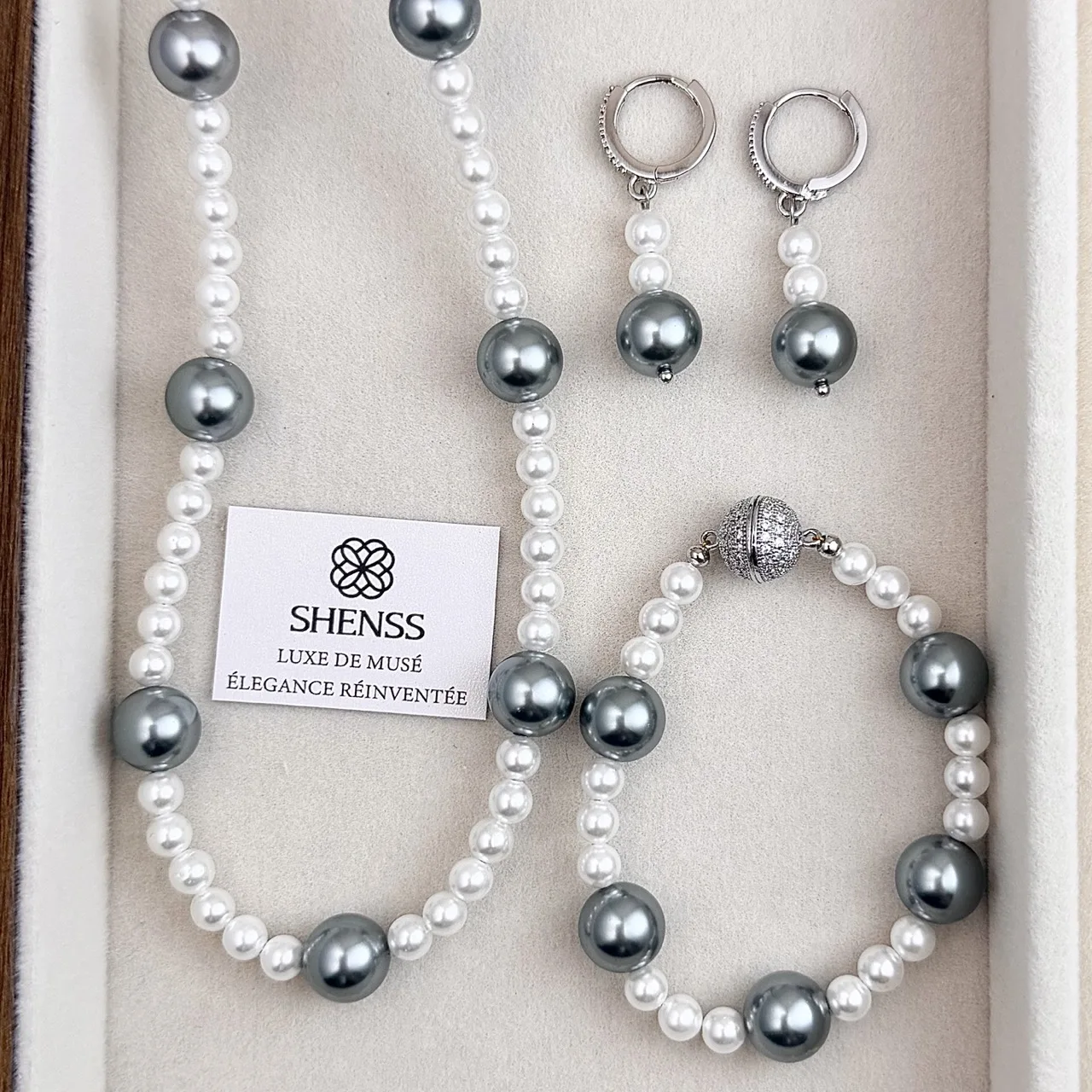 Grey & White Gradient Imitation Pearl Necklace Bracelet Earrings Set Light Luxury Temperament Versatile Minimalist Design