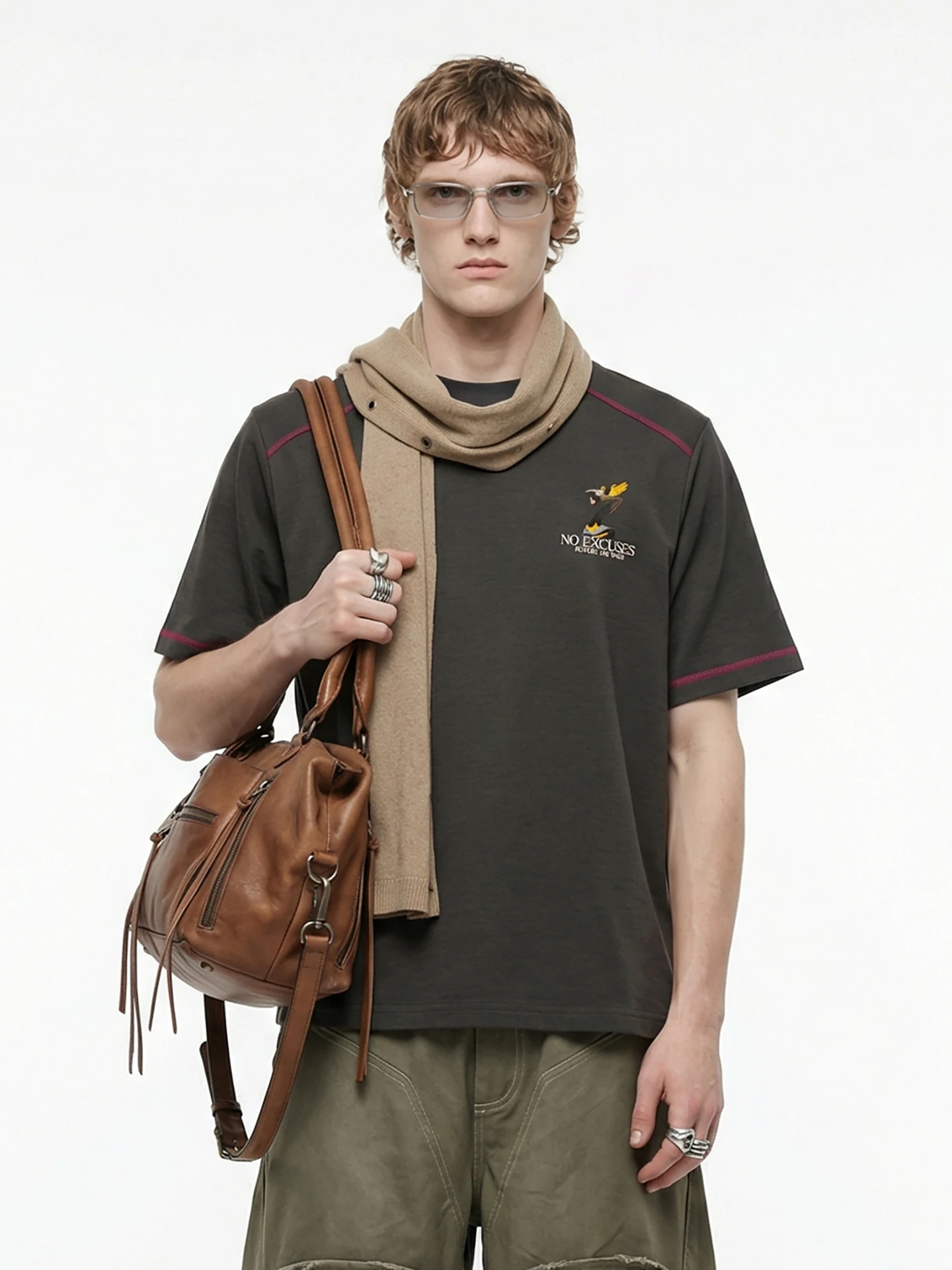 

Мужская футболка с коротким рукавом в американском ретро-стиле с цветным принтом, новая весенняя повседневная спортивная футболка с круглым вырезом, из полиэфирного волокна