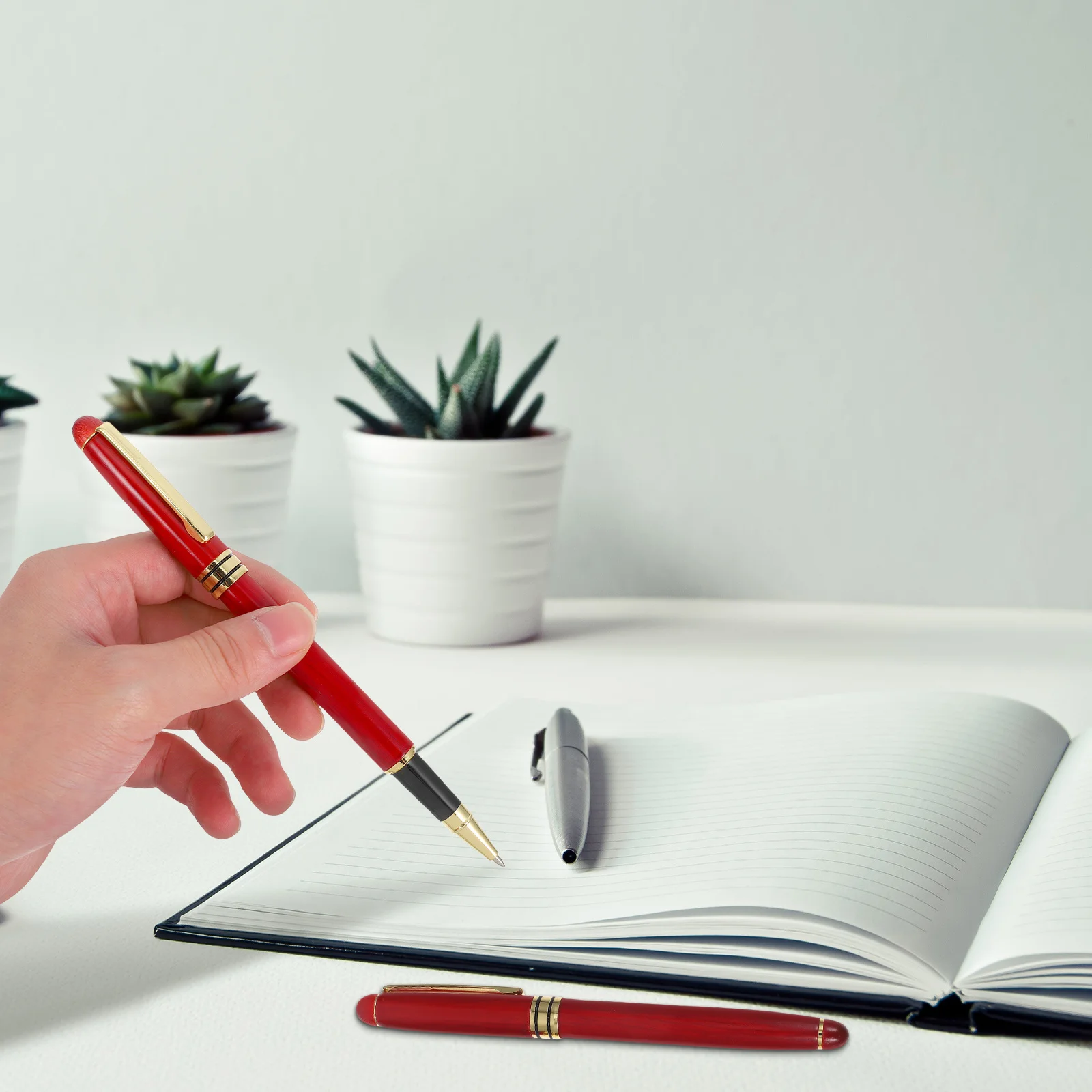 

Well-Structured Fountain Ball-Point Pen Set Smooth Writing Experience Wooden Box Stationary Gift Ink Pen