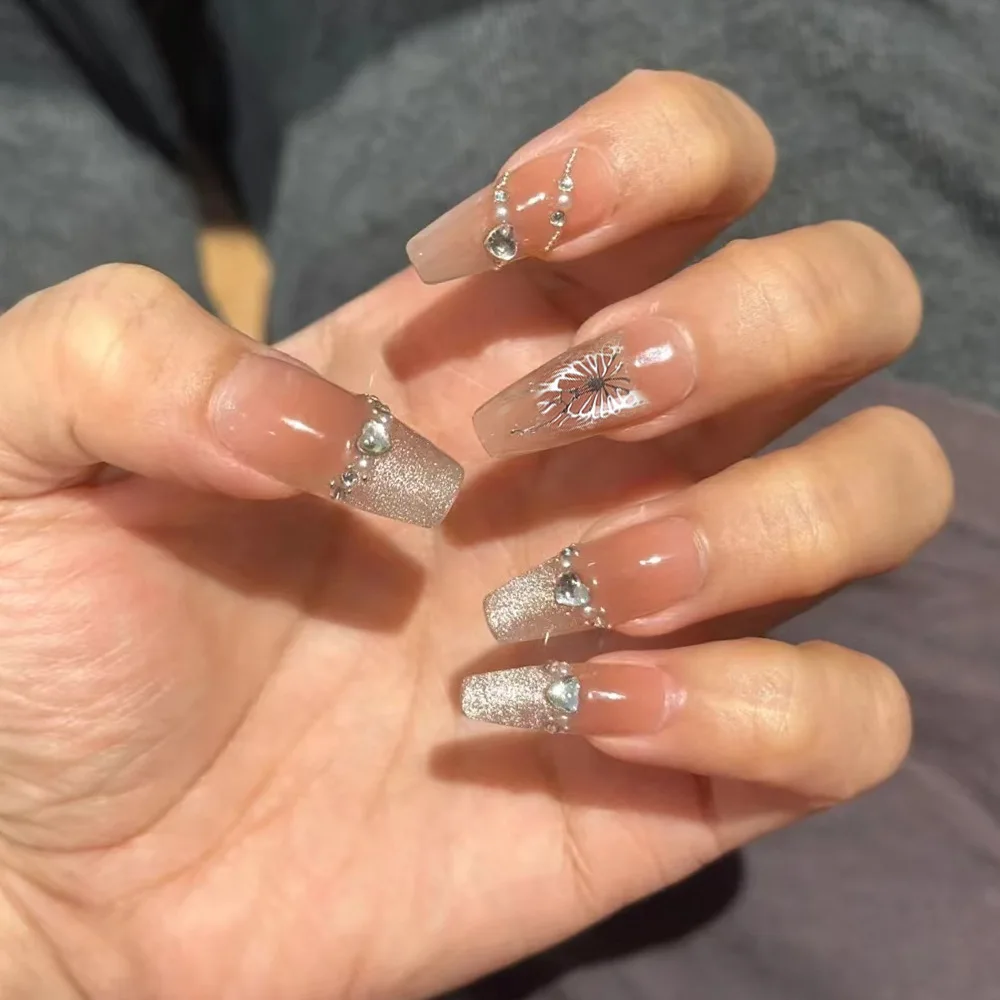 

2026 New Minimalist Heart-Shaped Pearl Rhinestone Nail Art, Glitter Gel Butterfly Nail Art