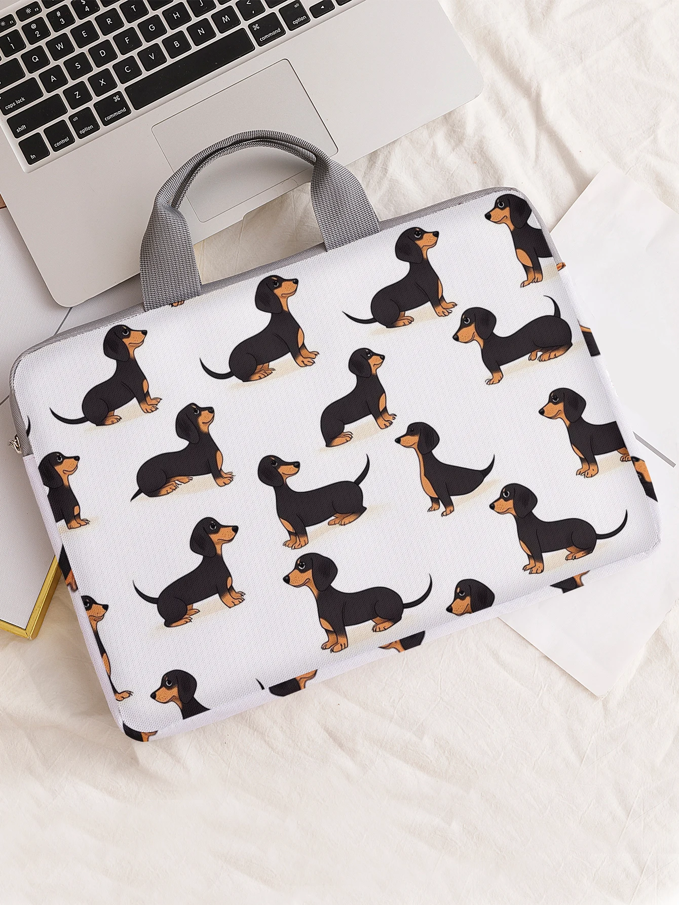 One Set, Two Styles, Dachshund Pattern Printed Laptop Sleeve, Briefcase, Suitable for 14-inch Laptops
