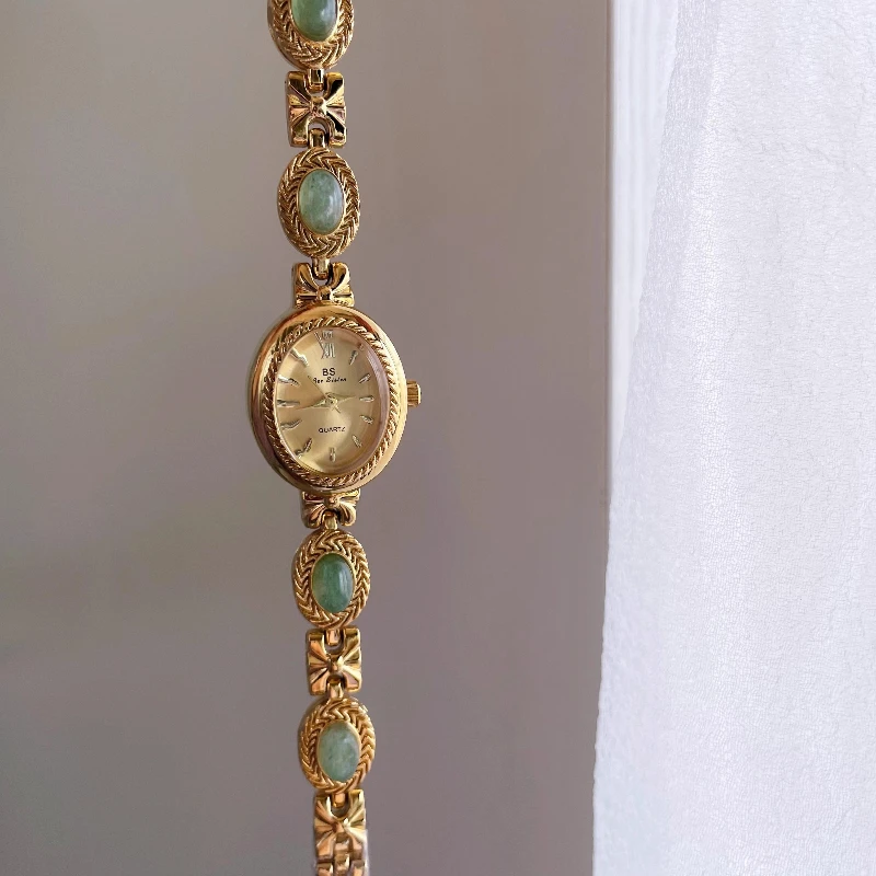 Waterproof 2025 quartz watch birthday gift classic trend women's watch elegant and simple