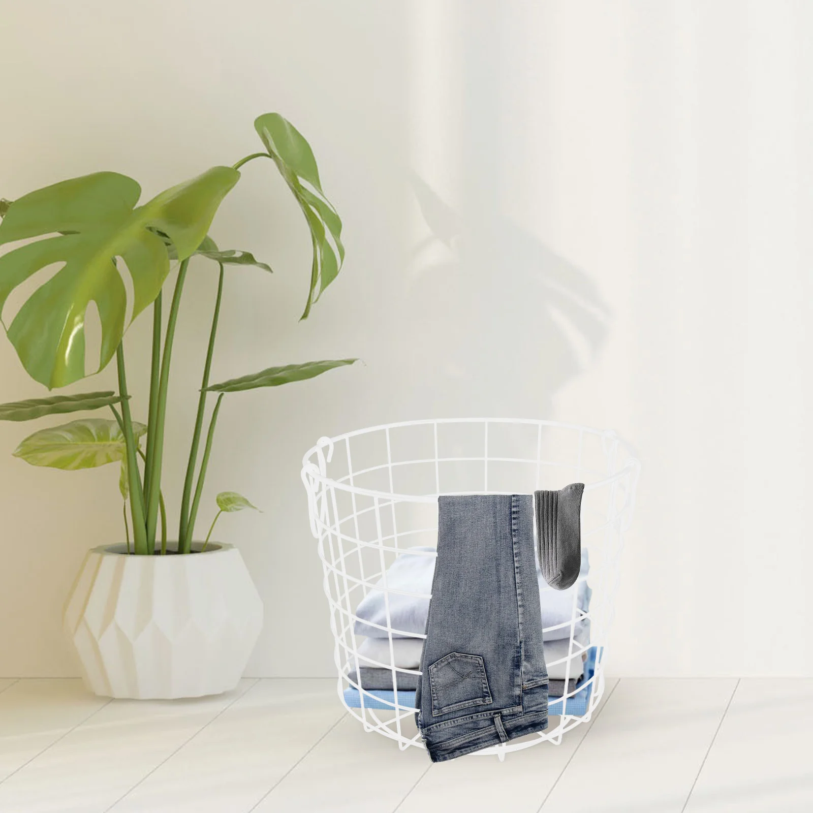 

Simple Iron Mesh Dirty Clothes Basket Fruit Vegetable Storage Wire Baskets Decorative Metal Sundry Organizer Trashcan