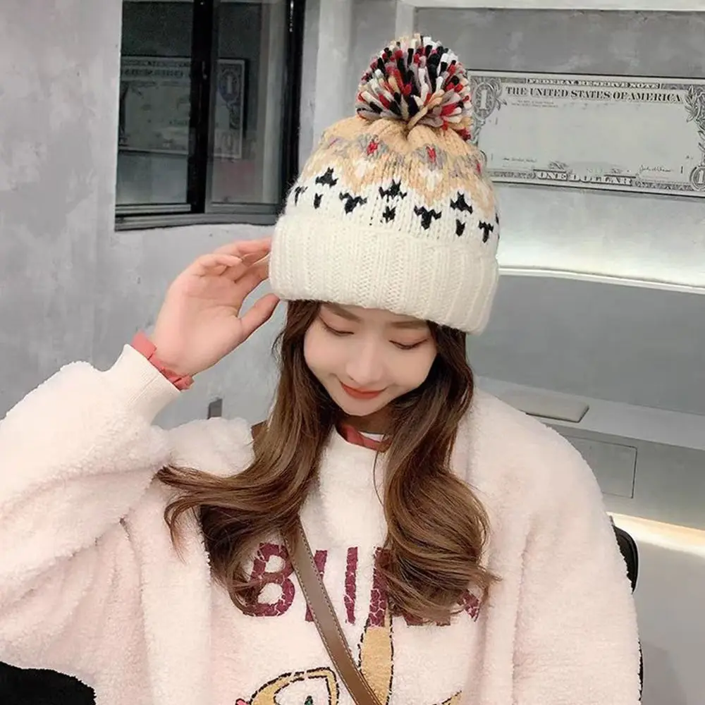 قبعة شتوية دافئة عصرية لحماية الأذن، قبعات صغيرة سميكة، قبعة كريات مرنة غير رسمية في الهواء الطلق