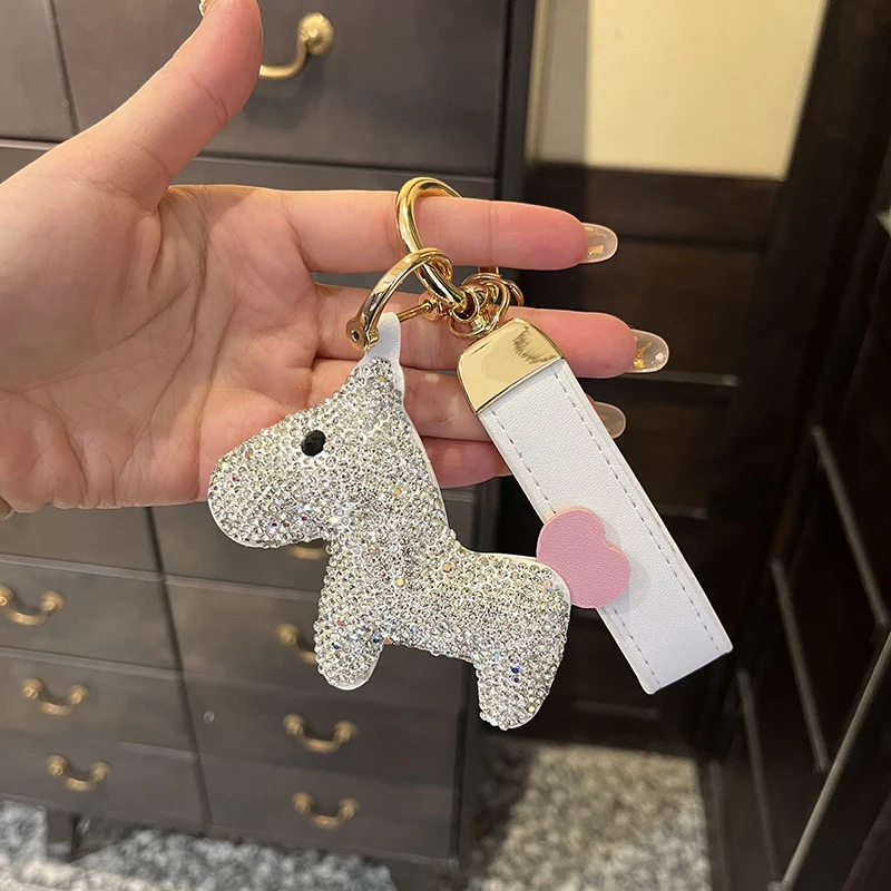 

Diamond-encrusted pony key chain car key pendant high-grade elegant lovely purse pendant Internet Red Key chain