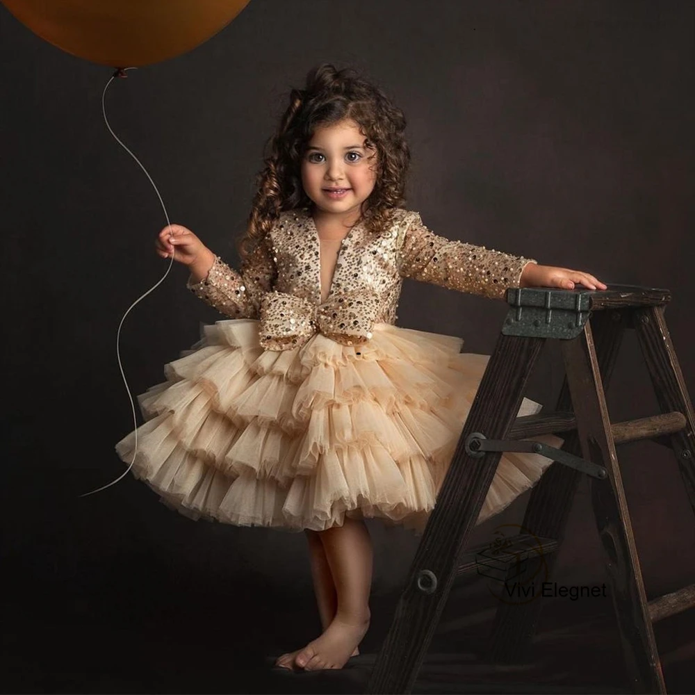 Champagne V Neck Flower Girls Dresses with Sequined 2023 Summer New Tiered Full Sleeve Christmas Gowns فلور فتاة اللباس