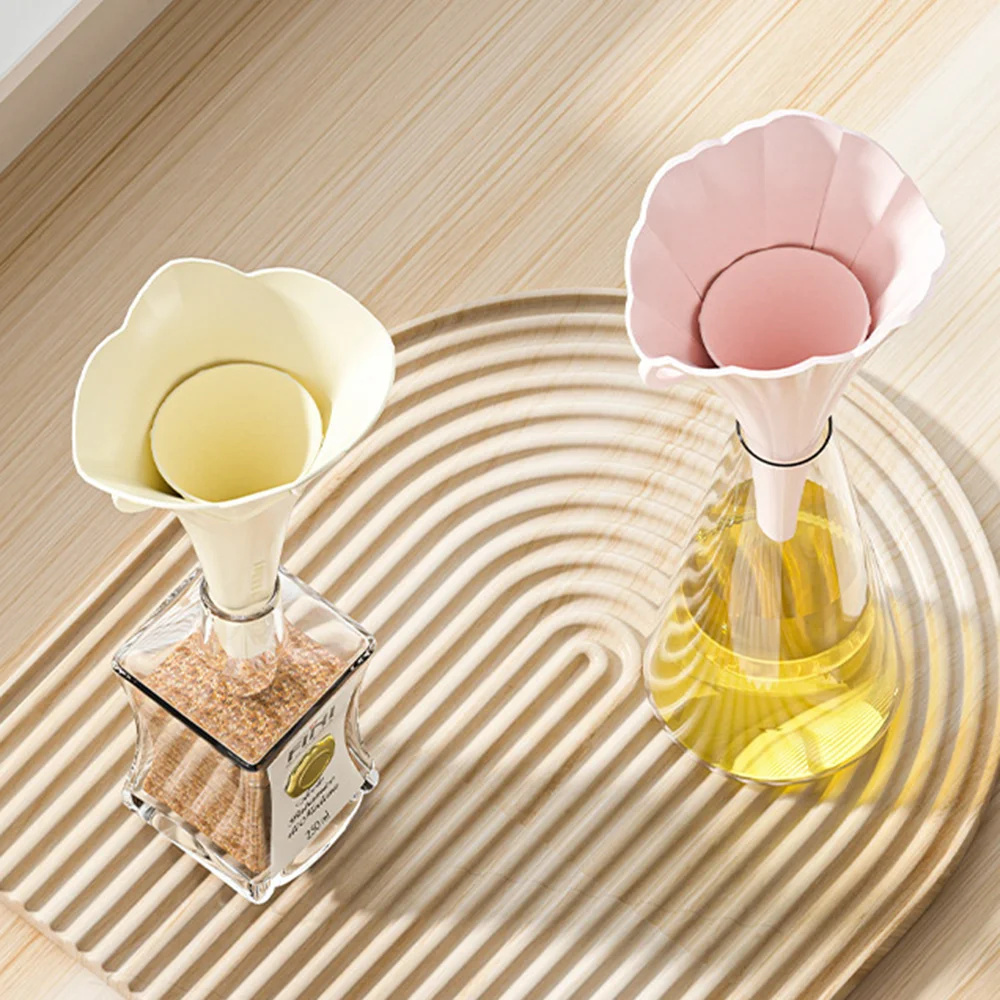 Morning Glory Shape Silicone Funnel Portable Foldable Household Liquid Dispensing Mini Scalable Oil Funnel Kitchen Cooking Tools