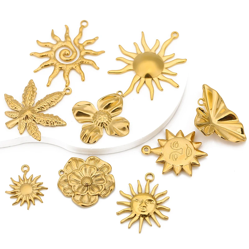 

4pcs Stainless Steel Retro Large Rose/Sunflower/Sun Charms Pendants for Jewelry DIY Earring Bracelet Necklace Making Supplies