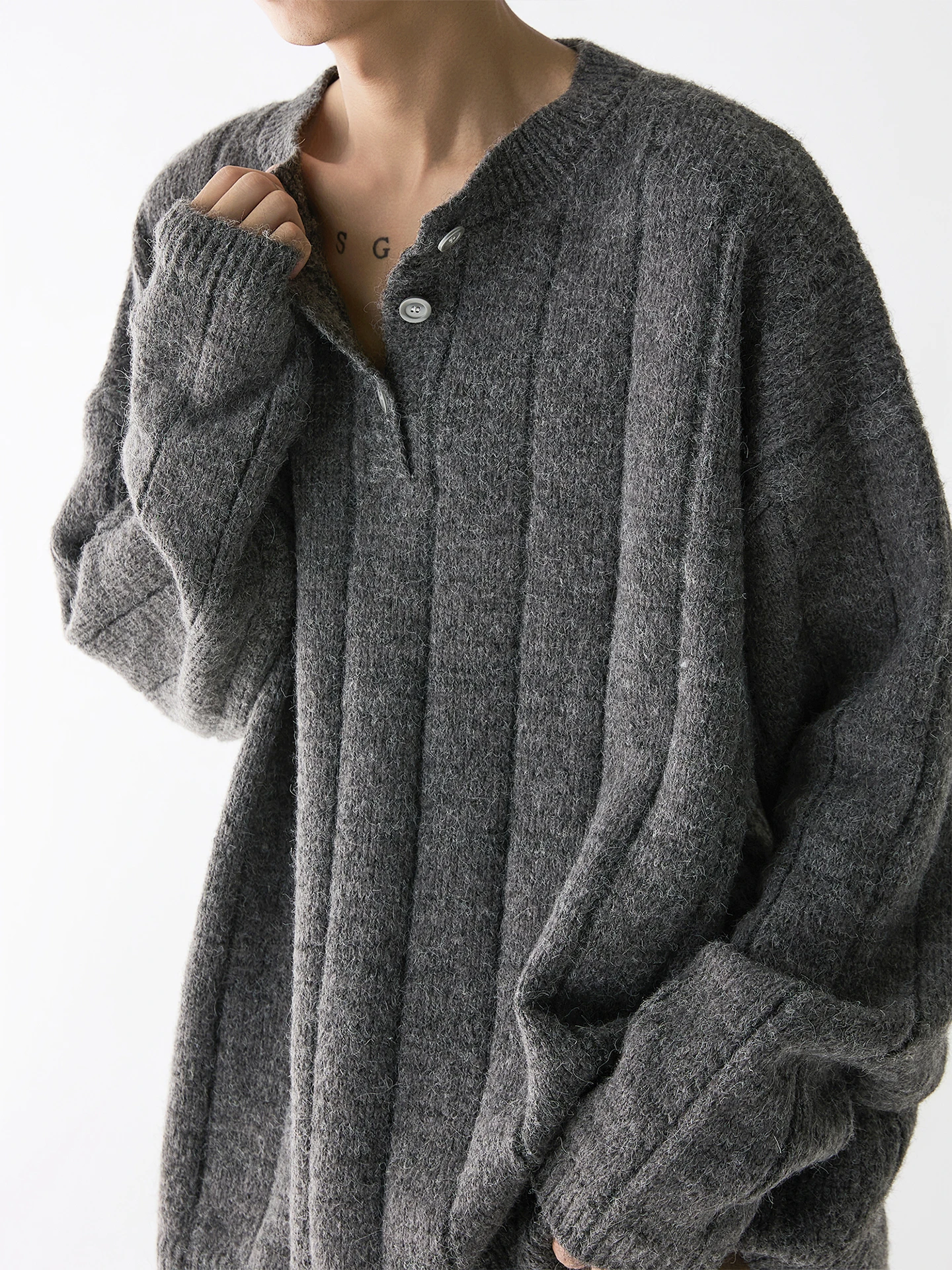 

Cleanfit ey Loose Fit Henry Collar Knitwear for Men Autumn Casual Comfortable High End Feeling Polyester Nylon Wool Blend