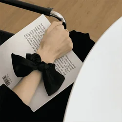 Gomas elásticas de satén suave para el pelo para mujer y niña, coleteros negros, accesorios para la cabeza, Ins 머끈 끈