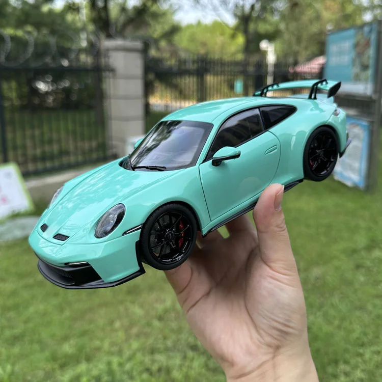 Norev 1:18 For Porsche 911 GT3 RS 2021 Diecast Model Car Hobby White/Blue/yellow/Green Display Ornaments Collection Boys Gifts