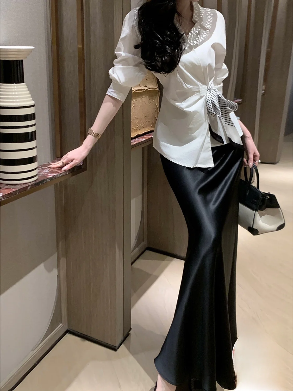 Syqiao Autumn Fashion High Waist Acetate Skirt Women's Black Midi Dress Elegant Vinegar Acid Skirt Half-length Stylish Dress