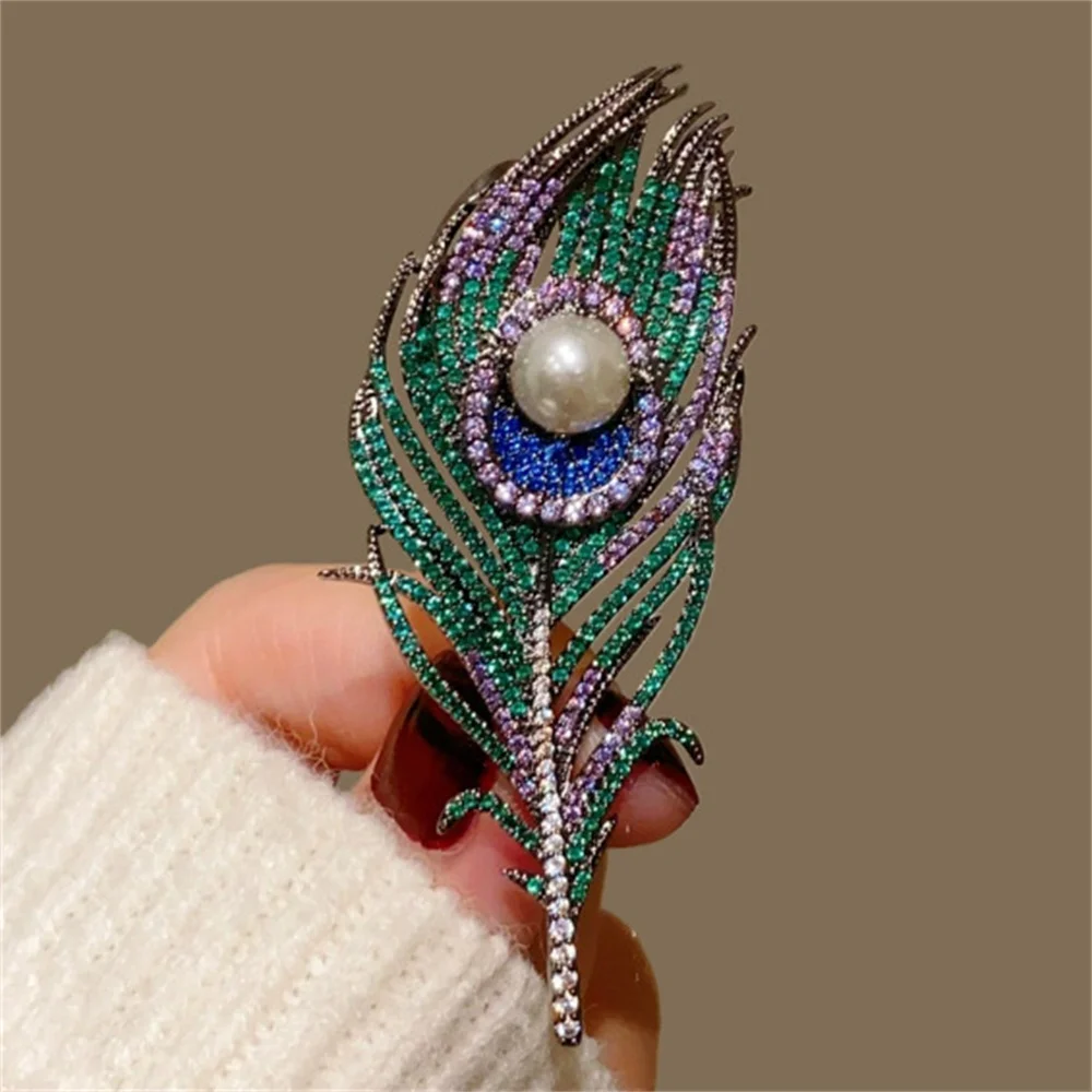 Wedding Luxury Crystal Feather Brooch Pearl Pin for Women Elegant Corsage Suit Lapel Badge Party Gift Jewelry