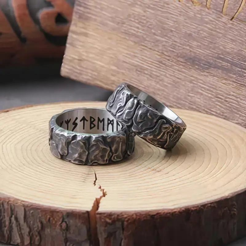 وصول جديد تصميم فريد من نوعه الفولاذ المقاوم للصدأ فايكنغ جولة روك الدائري فايكنغ رون تميمة خمر مجوهرات هدية