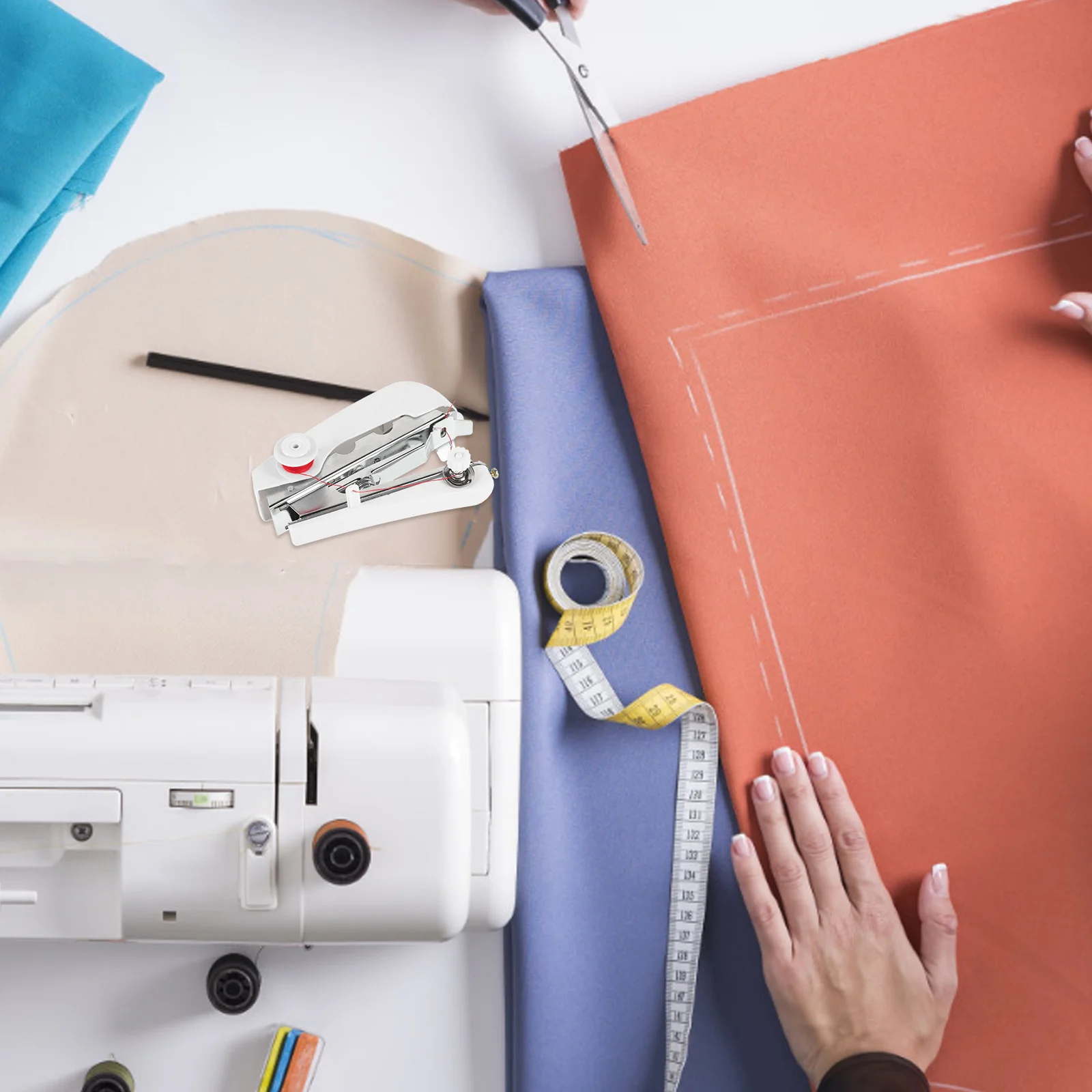 

Mini Handheld Sewing Machine Portable Quick Stitch Tool for Fabric Clothing Kids Garments Silk Curtains Craft Projects Home