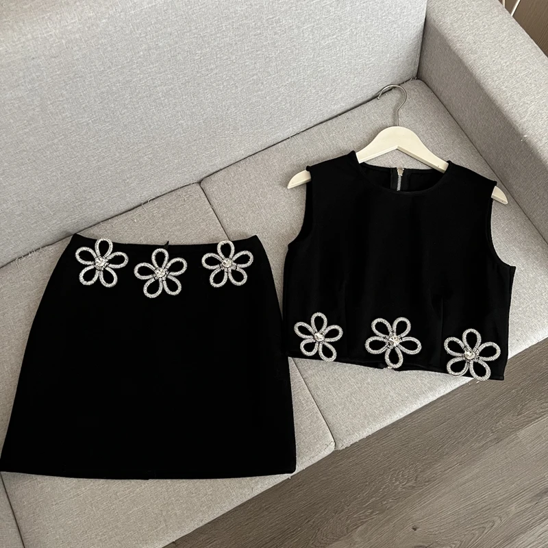 High Quality French Fashion Flowers Design Small Fragrant Two Piece Set For Women Top + Skirt Suits Korean Sweet 2 Piece Outfits