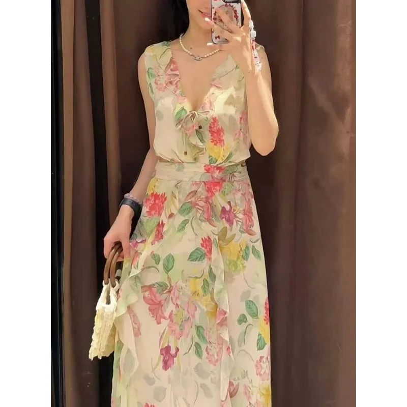 

Women's Sleeveless V-Neck Dress Casual Fashion Sweet Open Waist Mid-Length Beach Holiday Gown with Flower Print
