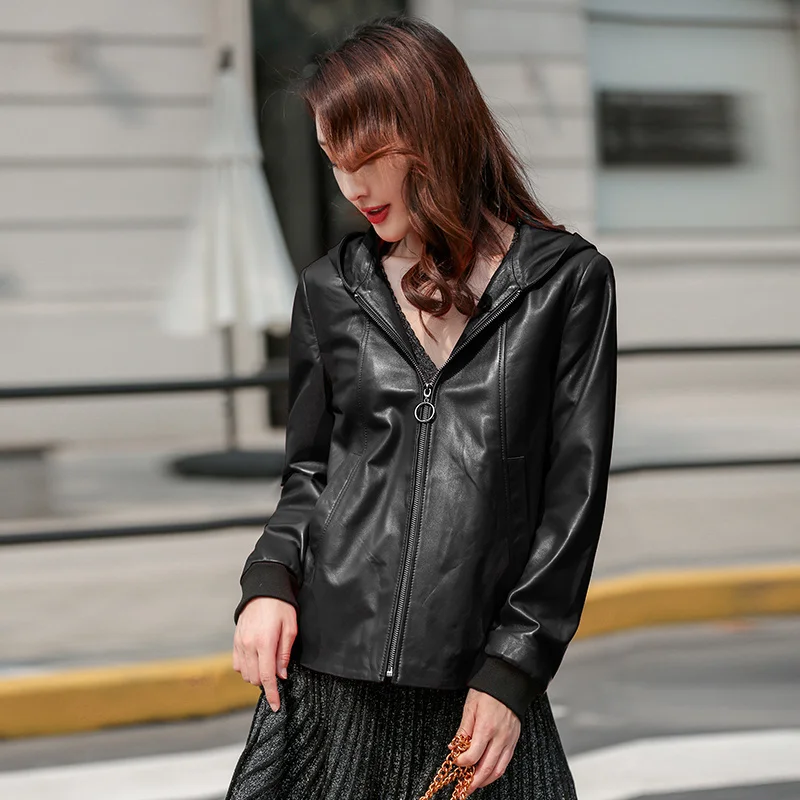 

2023 New High Quality Real Leather Jackets Women Hooded Female Coat Autumn 100% Sheepskin Leather Women's Coats Femme