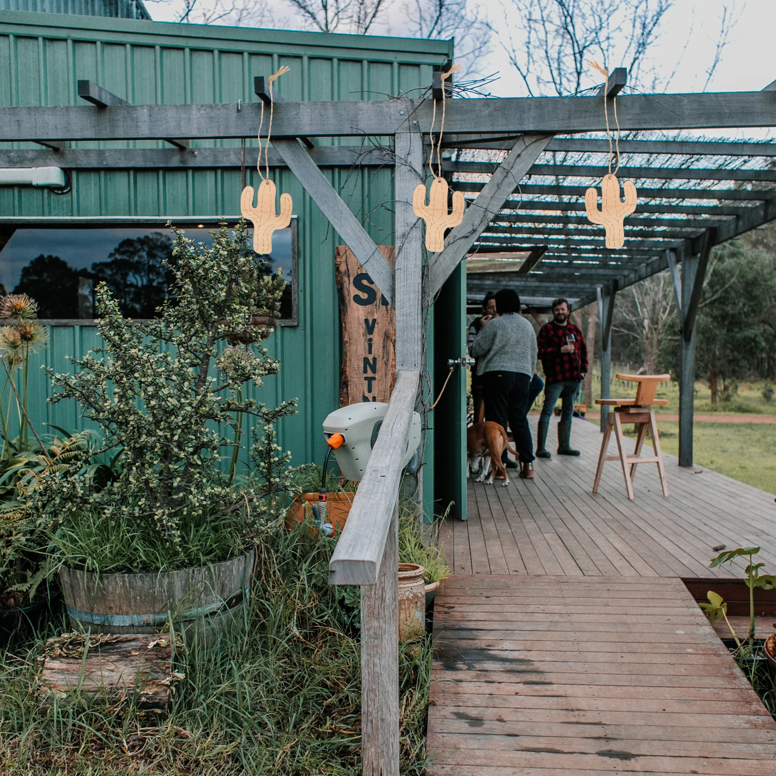 

10Pcs Wood Cactus Ornaments Unfinished Rustic Craft Decorations Wedding Party Home Table Scatter Hanging Wooden Decor Wood