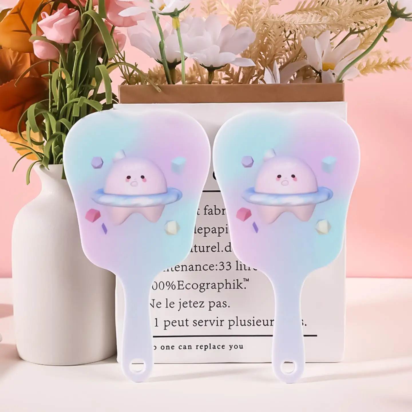 Espelho de maquiagem portátil portátil com design de dentes de desenho animado compacto de plástico fofo para estudantes de viagem de mesa