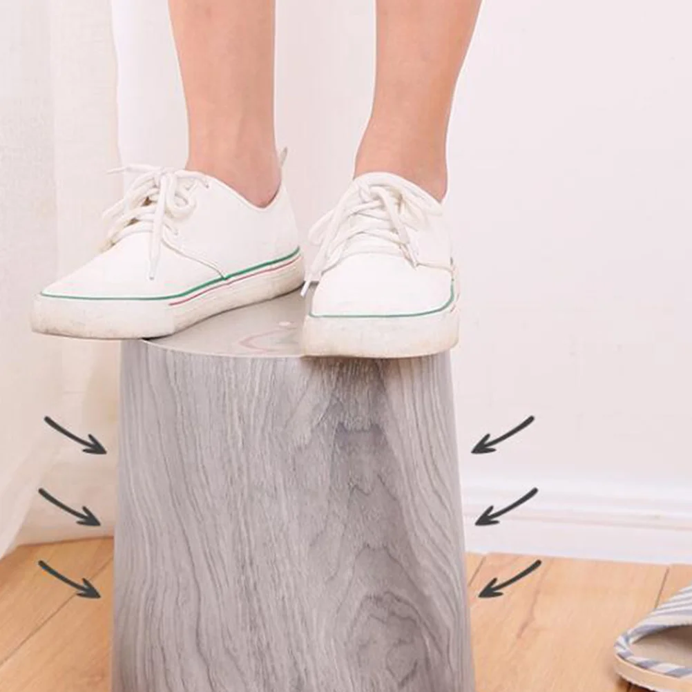 

12L Plastic Trash Can Round Garbage Bin for Home Bathroom Office Simple Design Easy to Clean Space Saving Multifunctional