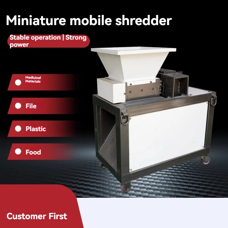 KT flatbed shredders and small mobile industrial shredders are used for shredding rubber, wood, plastics, and other materials.