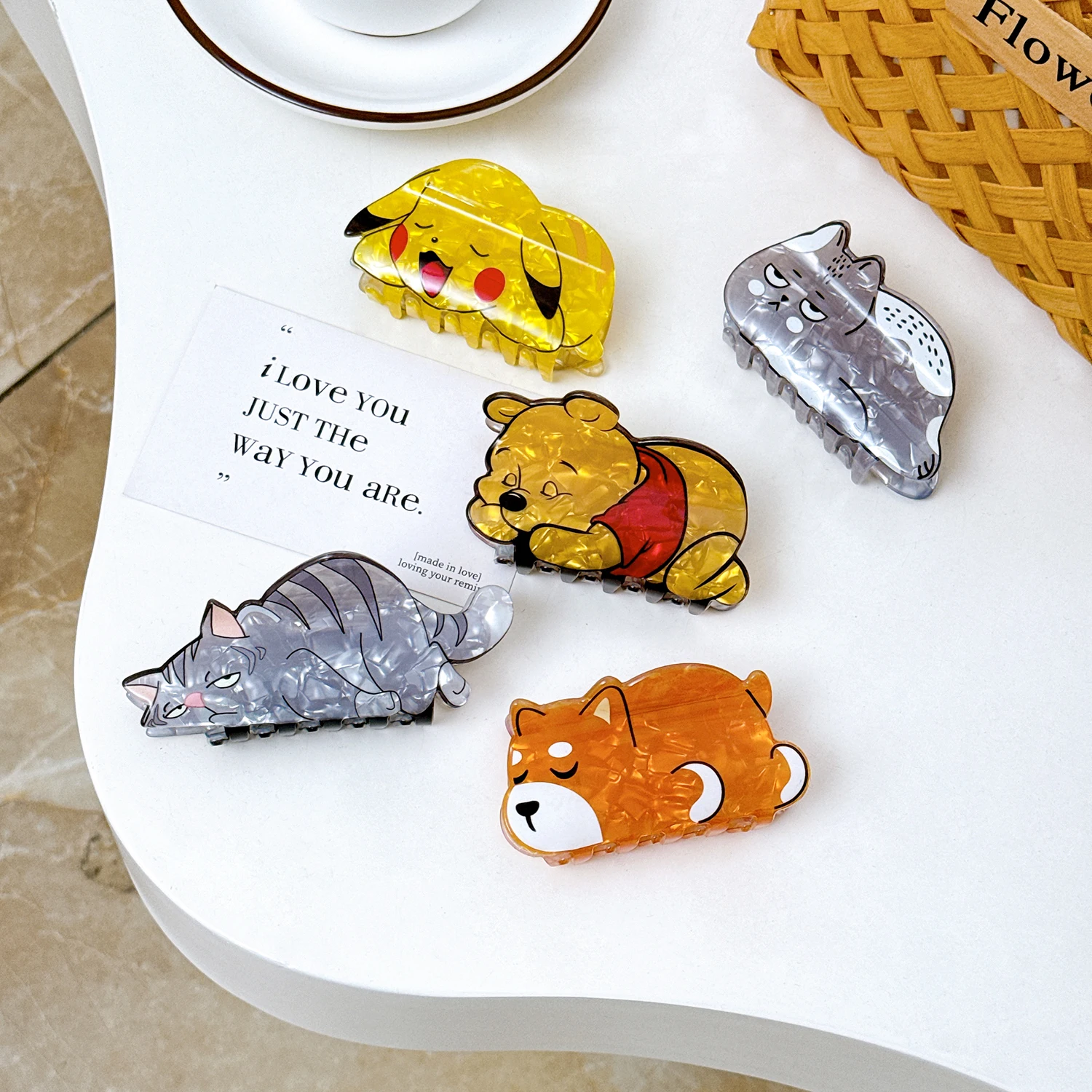 

Japanese Cute Cartoon XL Size Animals Acrylic Hair Claw Clip