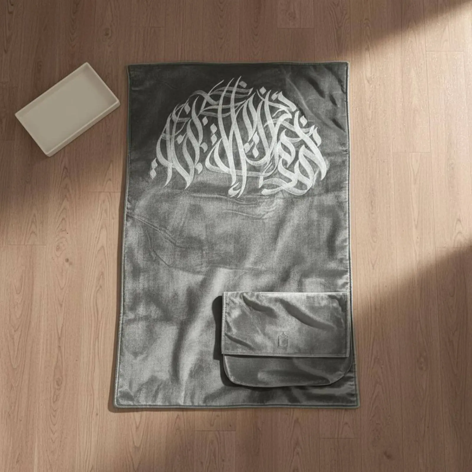 

Velvet Prayer Mat Portable Double-Sided Prayer Rug Religious Item Lightweight Foldable for Muslims