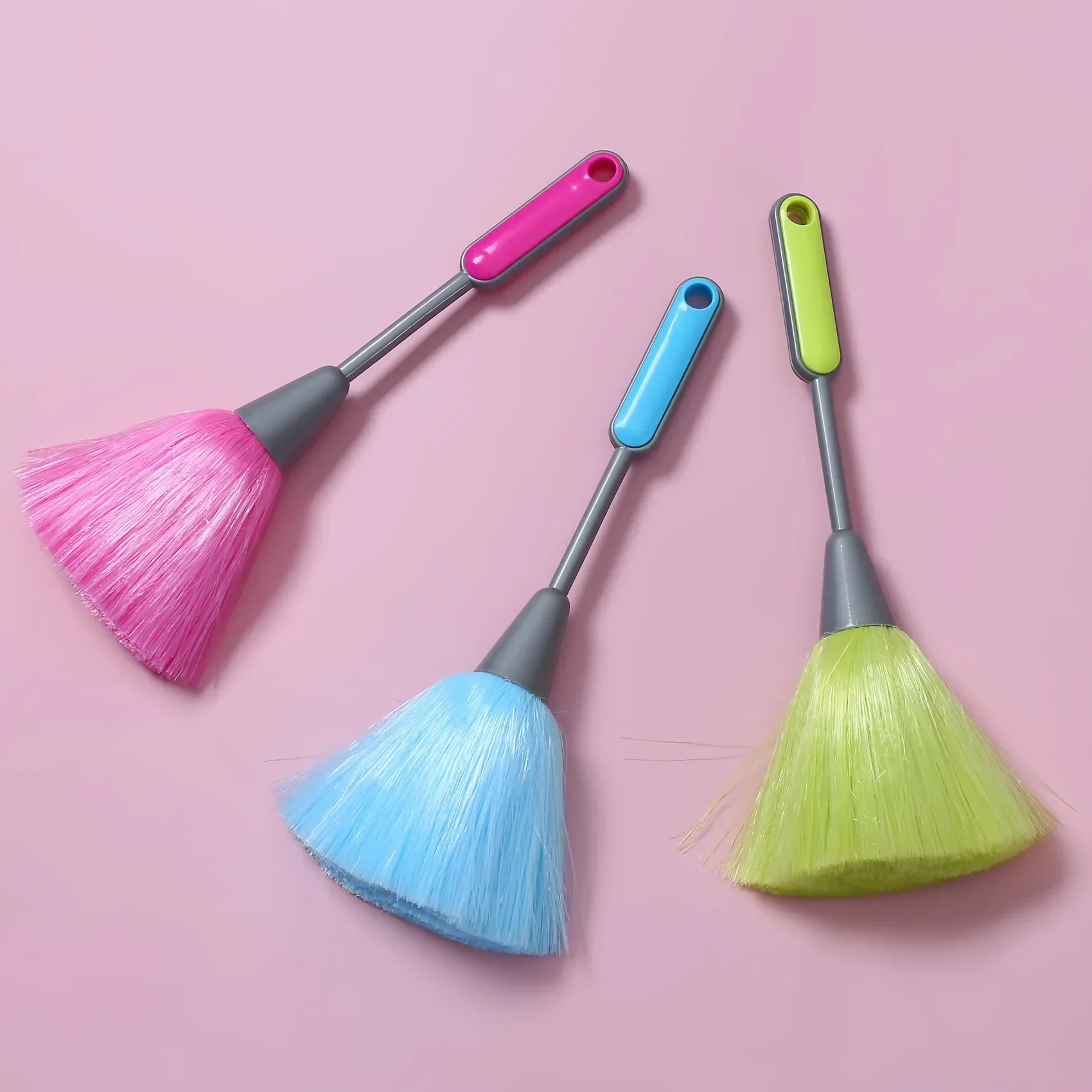 

1Pc Long Handle Candy Color PP Keyboard Cleaning Brush Office Home Desktop PC Host Keyboard Dust Collector Clean Feather Duster