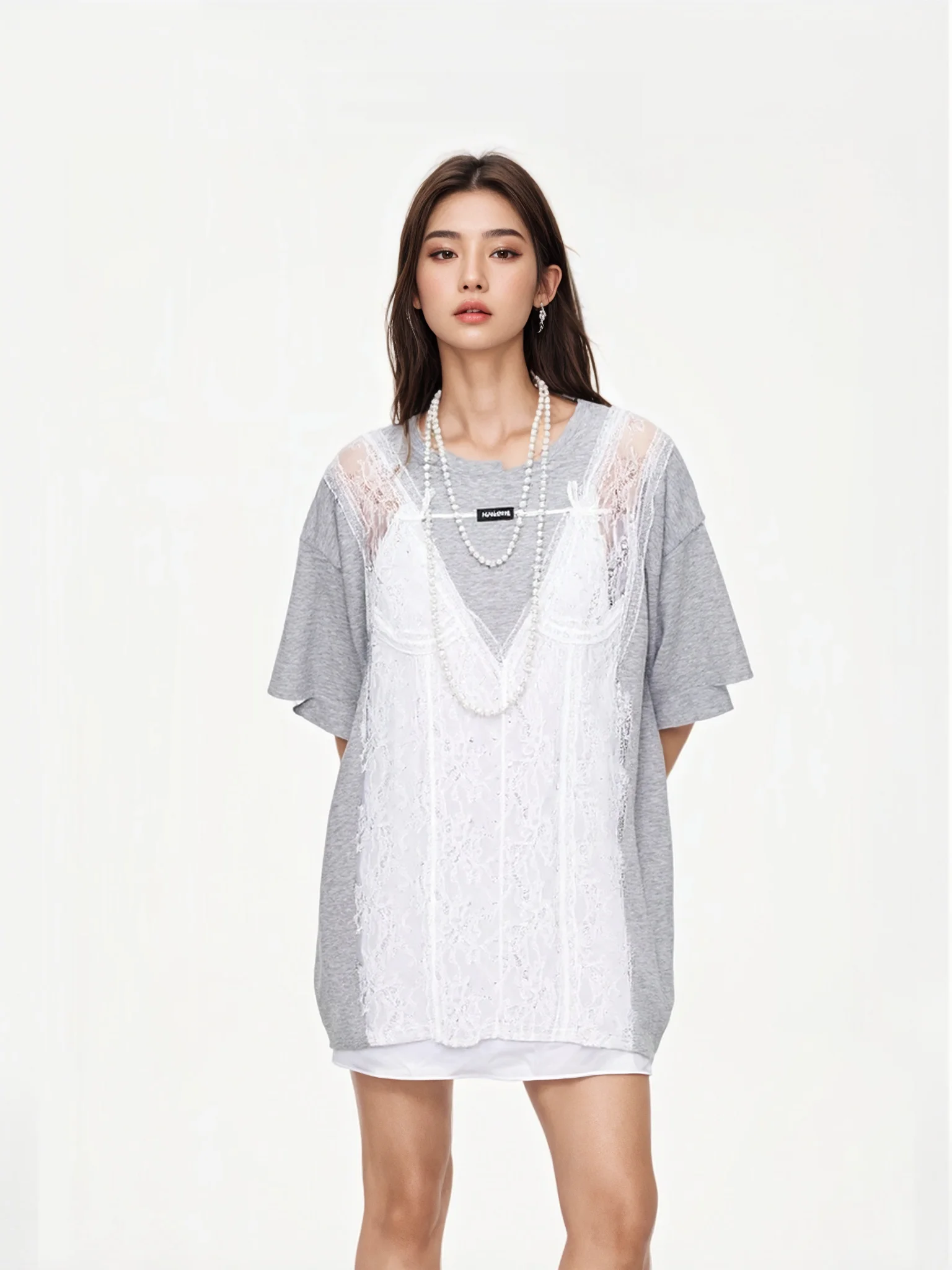 

Повседневная футболка BW с круглым вырезом и коротким рукавом, с кружевными вставками, свободного кроя, визуально стройнящая, имитация двухслойности, из смесового хлопка, летний топ