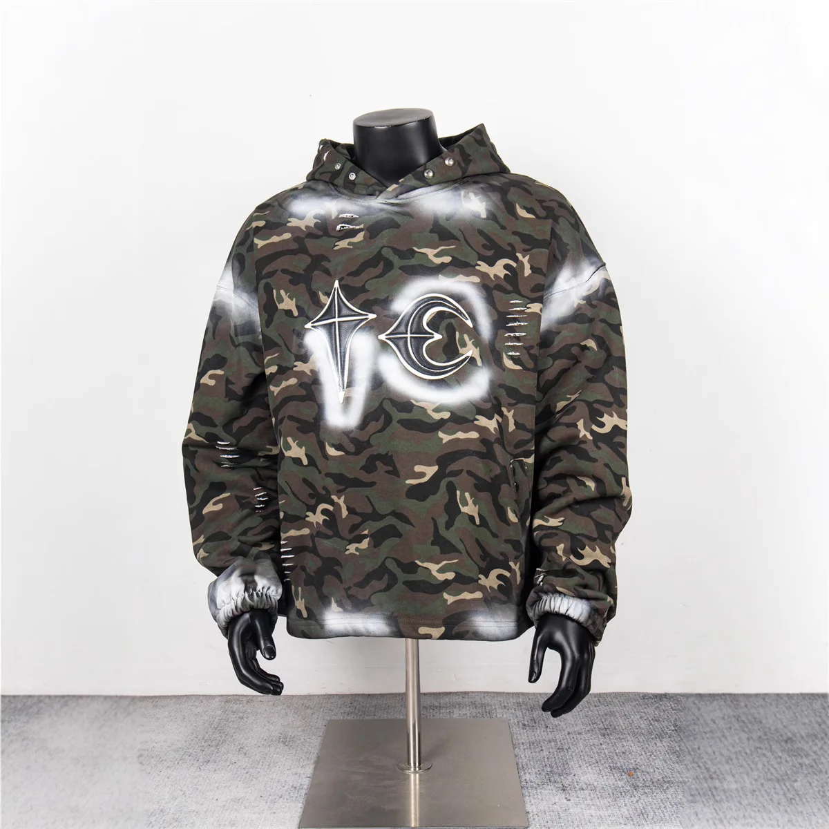 Thug Club Street Streetwear Camo Printed Denim Patched Cropped Embroidered Hooded Sweatshirt Loose Fit for Men and Women Trendy