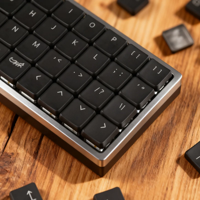 

Kailh CHOC "Pig Nose" Low-Profile Keycap Ultra-Thin & Light-Transmitting PBT for Kailh CHOC Low-Profile Mechanical Keyboards