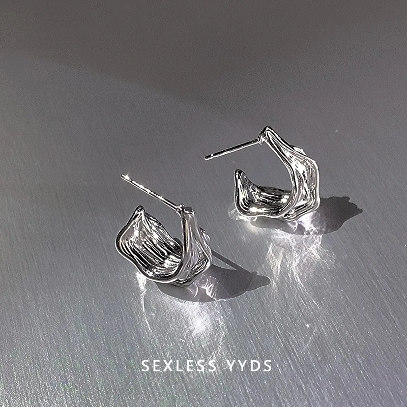 Earrings Metal Wrinkled Texture Minimalist Silver Post Lightweight Premium Hypoallergenic Unique Geometric Daily Jewelry Women
