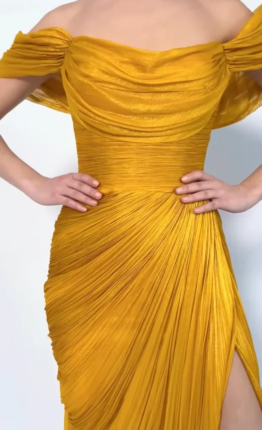 Women Golden Mermaid Prom Dresses Square Neck Cap Sleeve Pleated Floor Length Formal Evening Party Women Dresses